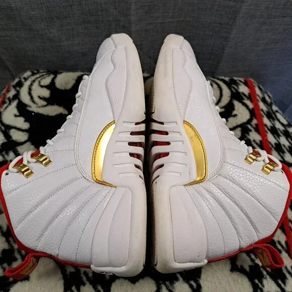 Nike Air Jordan Men Air Jordan 12 White Leather Sneakers Size 9